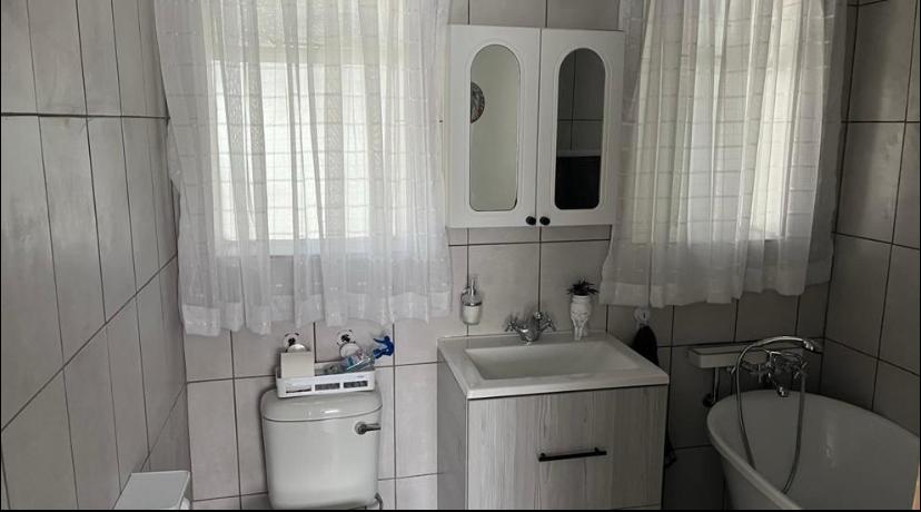 4 Bedroom Property for Sale in Sasolburg Ext 10 Free State